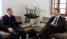الرئيس الجميل عرض التطورات مع نائب وزير الداخلية الألماني غونتر كرينغز